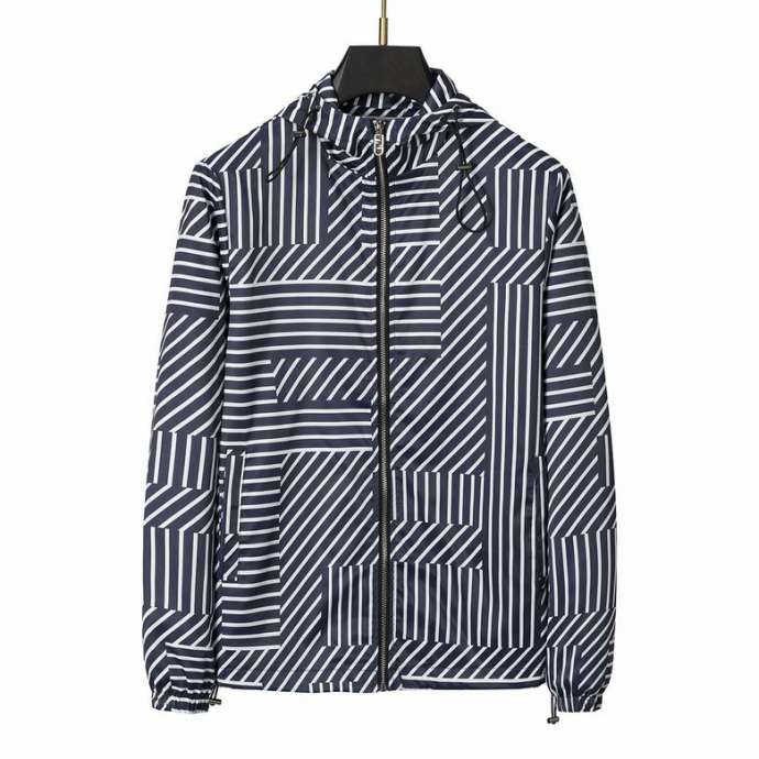 Picture of Fendi Jackets _SKUFendiM-3XL3305112657